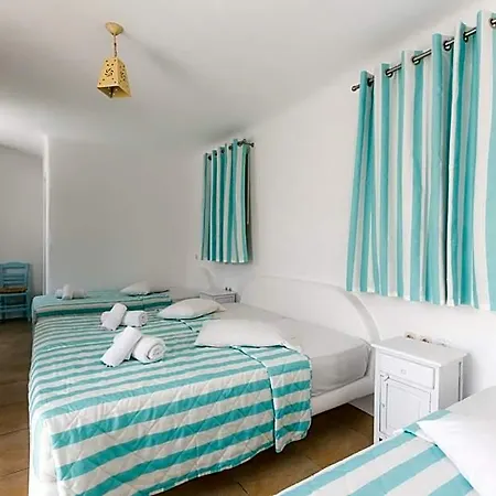 Paradise Hotel Ano Mera