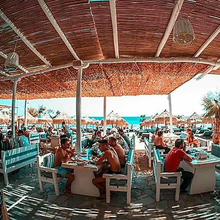 Hotel Paradise Ano Mera