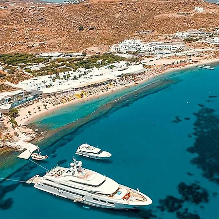 Paradise Ano Mera